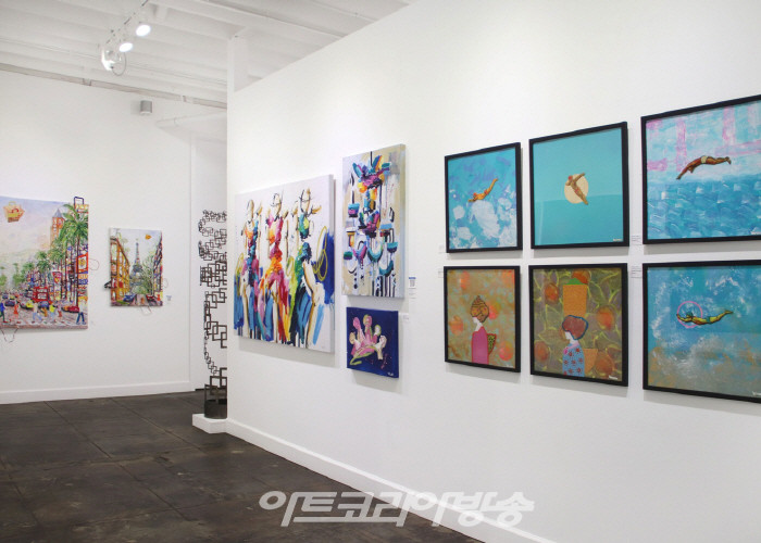 미국 로스앤젤레스, 아트플렉스 갤러리 ‘단편화된 형광’전