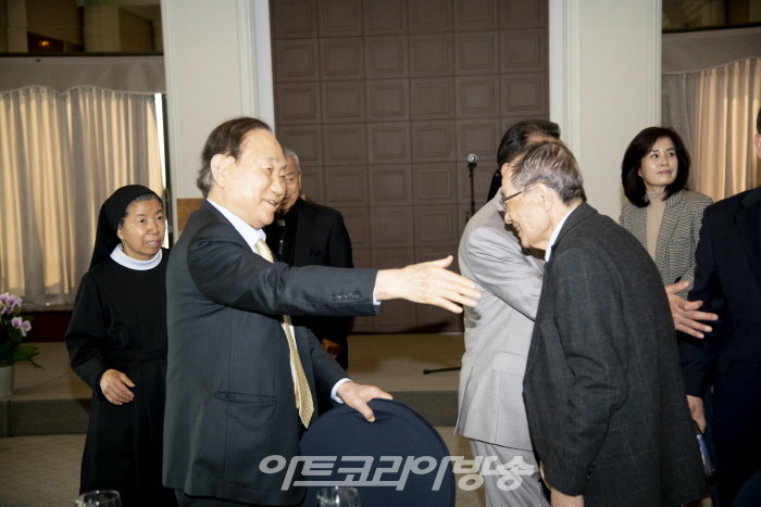 ‘강석진의 지구촌 기행과 예술경영’ 출판기념회