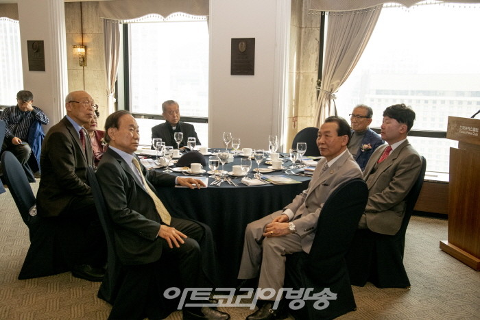 ‘강석진의 지구촌 기행과 예술경영’ 출판기념회