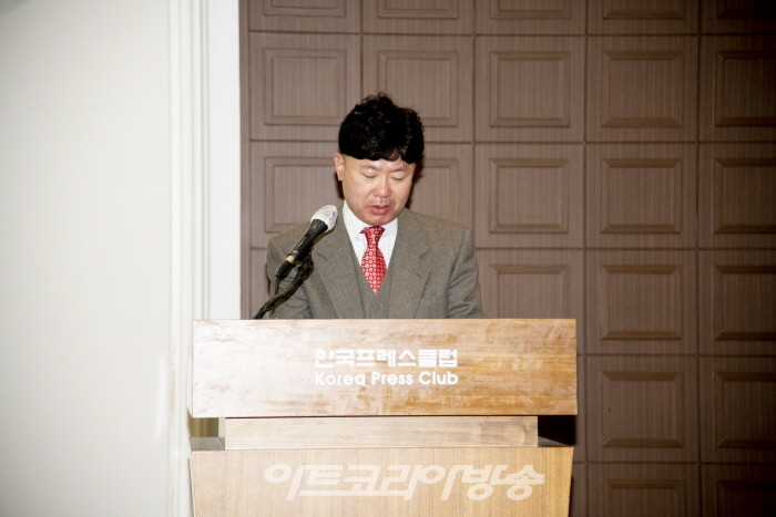 ‘강석진의 지구촌 기행과 예술경영’ 출판기념회-추천사파올로 프레스코 대독