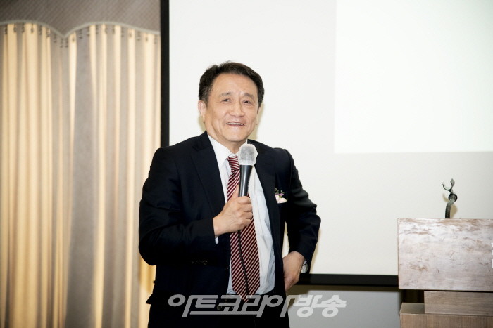 ‘강석진의 지구촌 기행과 예술경영’ 출판기념회-조동성 현 경인방송 이사장 축사