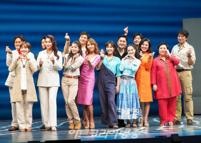 뮤지컬 '맘마미아' 프레스콜. 2023.03.29 사진 ⓒ아트코리아방송 이용선 기자​​