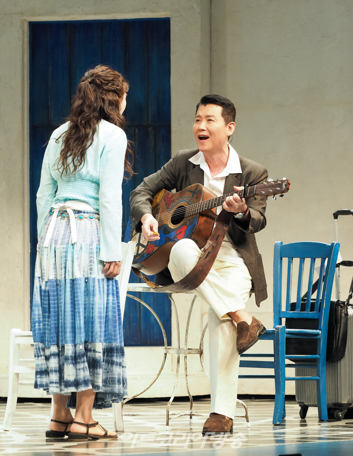 뮤지컬 '맘마미아!' 프레스콜(소피 역 김환희, 해리 역 이현우) 2023.03.29 사진 ⓒ아트코리아방송 이용선 기자​​