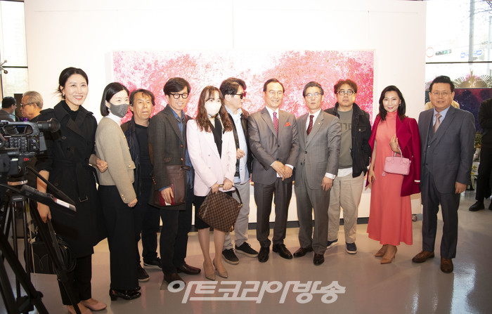 FLOWER DANCE '꽃춤 2023' 이범헌 개인전 오프닝 행사