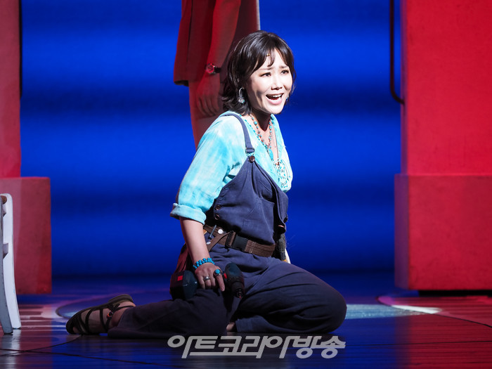 뮤지컬 '맘마미아!' 프레스콜(도나 역 신영숙, 샘 역 김정민, 해리 역 민영기, 빌 역 김진수) 2023.03.29 사진 ⓒ아트코리아방송 이용선 기자​​