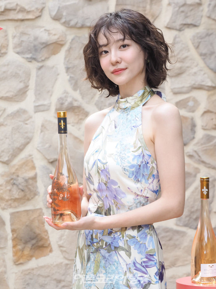 페르노리카코리아의 로제 와인 브랜드 '심포니 메종 세인트 마거릿'과 '판타스티크 샤또 세인트 마거릿' 론칭 행사(배우 박지현) 2023.04.04 사진 ⓒ아트코리아방송 이용선 기자​​