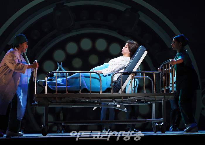 뮤지컬 '친정엄마' 프레스콜(딸 역 신서옥 외 앙상블) 2023.04.04 사진 ⓒ아트코리아방송 이용선 기자​​