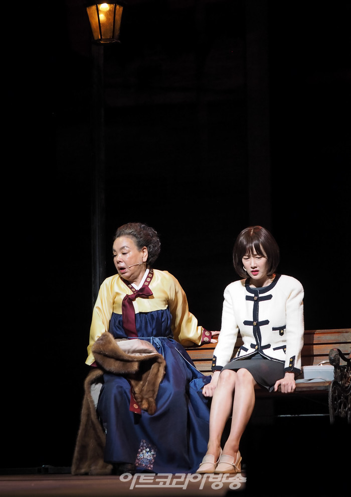 뮤지컬 '친정엄마' 프레스콜(엄마 역 김수미, 딸 역 김고은) 2023.04.04 사진 ⓒ아트코리아방송 이용선 기자​​