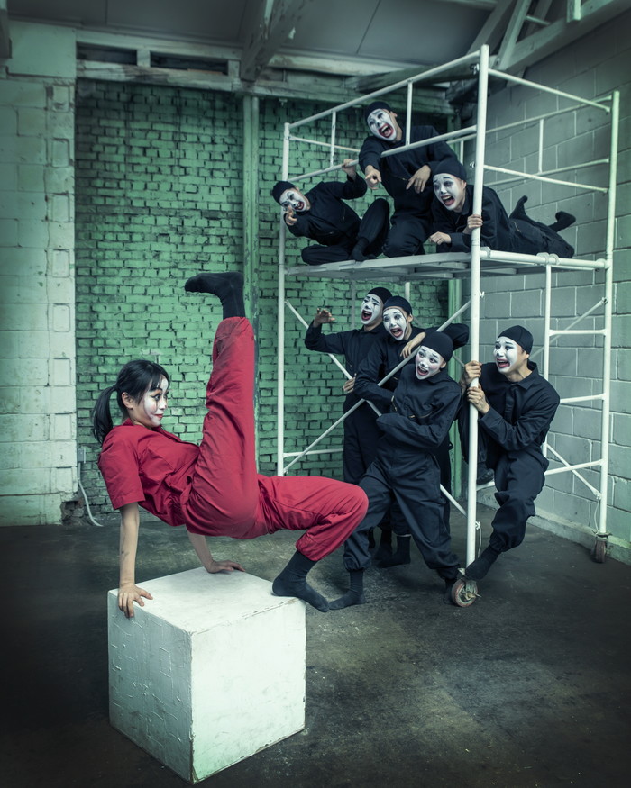 무용극 '웃음을 잃지 마세요' 컨셉트 사진. 제공 국립정동극장_세실