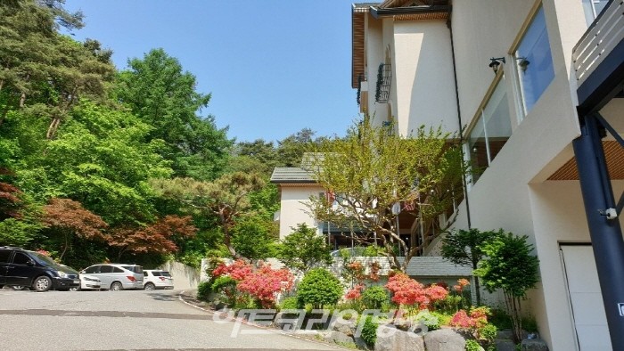 유빈문화재단 칠갑산 샬레호텔 공동투자 인수체결