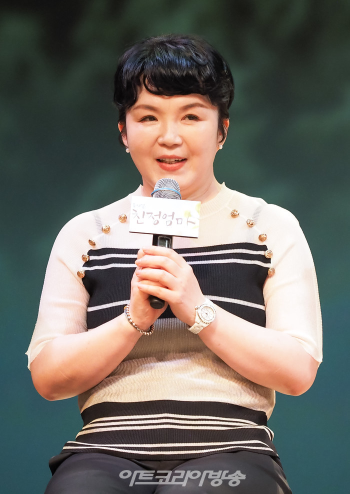 뮤지컬 '친정엄마' 프레스콜(고혜정 작가) 2023.04.04 사진 ⓒ아트코리아방송 이용선 기자​​