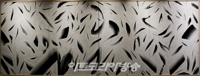 고완석 초대개인전 ‘바라보기-LOOK’