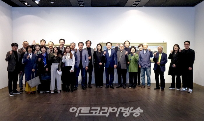 김택화 '예술, 하나의 짓(Art, a slice of an act)' 오프닝 행사