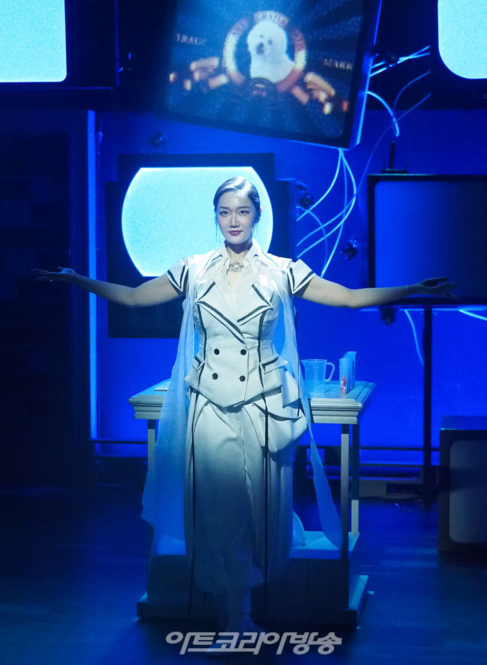 뮤지컬 '신이 나를 만들 때' 프레스콜(신 역 황한나) 2023.04 28 사진 ⓒ아트코리아방송 이용선 기자​