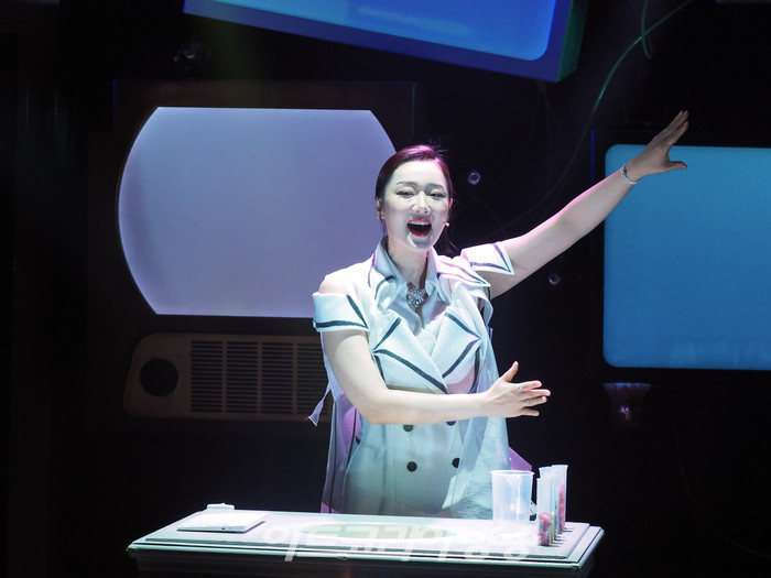 뮤지컬 '신이 나를 만들 때' 프레스콜(신 역 황한나) 2023.04 28 사진 ⓒ아트코리아방송 이용선 기자​