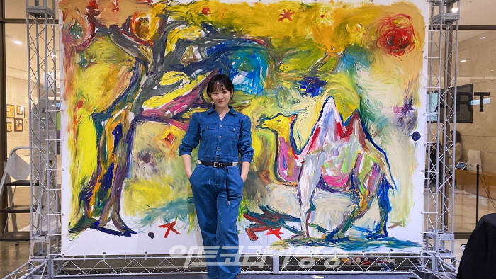 윤송아 ‘바로우리전’ 세종문화회관 미술관에서 라이브페인팅&미술강연 예정
