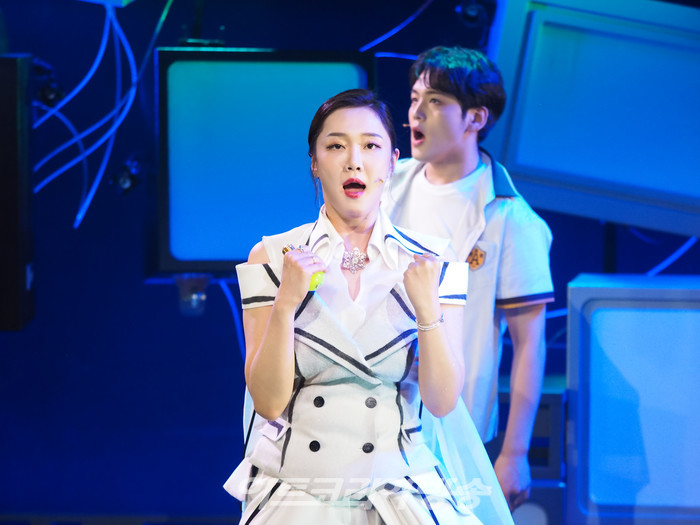 뮤지컬 '신이 나를 만들 때' 프레스콜(신 역 황한나, 악상 역 임진섭) 2023.04 28 사진 ⓒ아트코리아방송 이용선 기자​