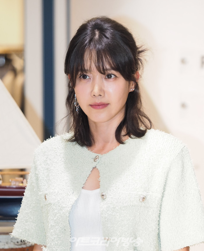 여성 브랜드 모먼(MoMen) 팝업스토어 포토행사(배우 채정안) 2023.05.05 사진 ⓒ아트코리아방송 이용선 기자​