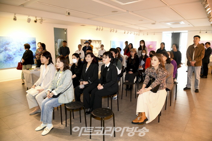 임선자 박사청구전 ‘From Below-아래로 부터’