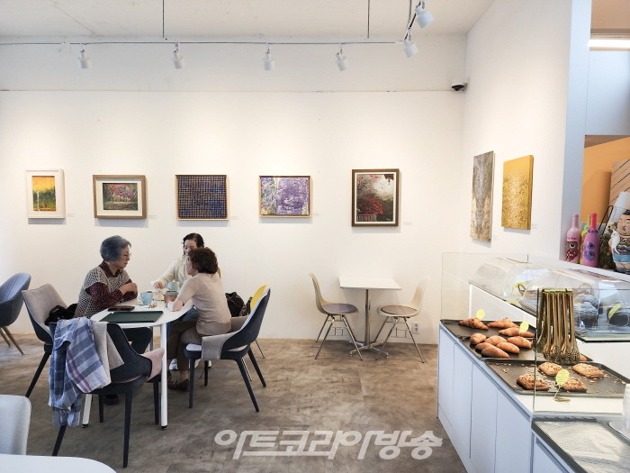 제6회 센토와 소녀 작가회 작품전 ‘5월의 세레나데’