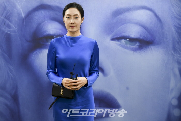 갤러리 ST 김소전 관장