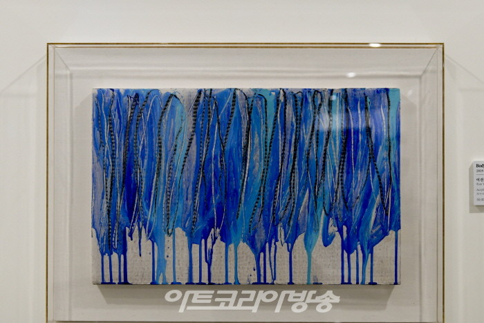 이건용 Acrylic, pencil on paper