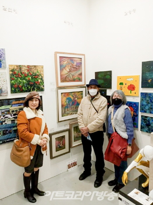 박정해 시인과 회원들