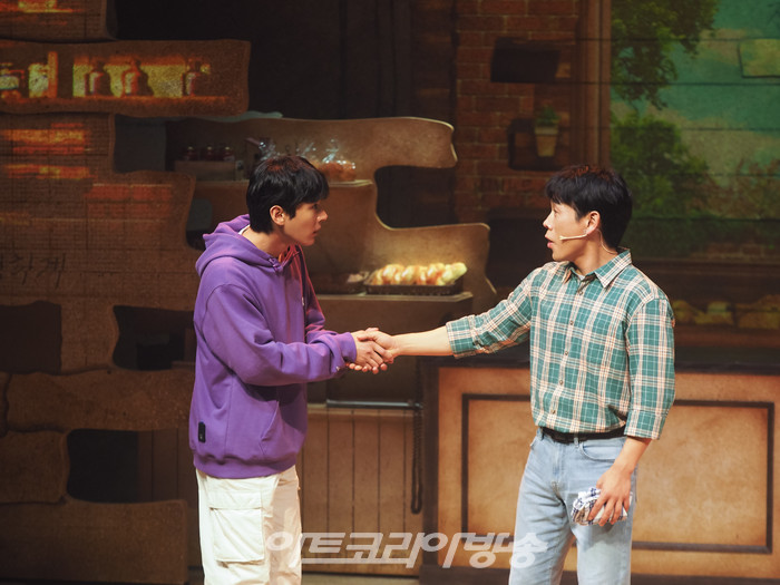 뮤지컬 '빠리빵집' 프레스콜(영준 역 김대곤, 성우 역 최우혁) 2023.05.19 사진 ⓒ아트코리아방송 이용선 기자