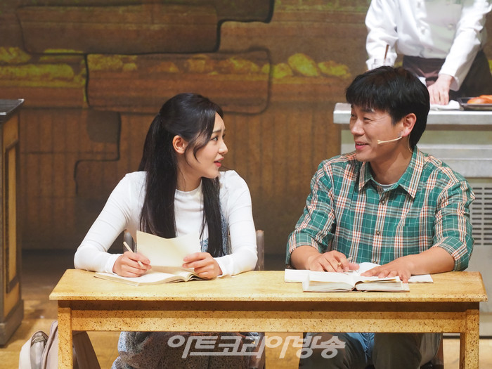 뮤지컬 '빠리빵집' 프레스콜(미연 역 임예진, 동준 역 김대곤) 2023.05.19 사진 ⓒ아트코리아방송 이용선 기자