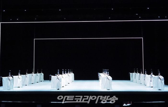 서울시무용단 '일무' 드레스리허설. 2023.05.25 사진 ⓒ아트코리아방송 이용선 기자