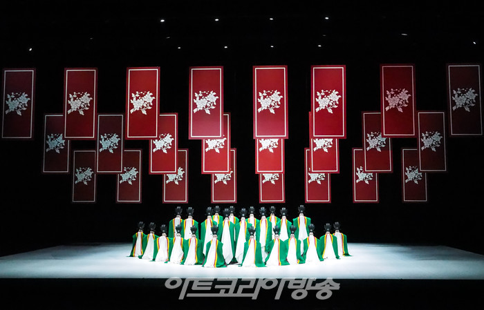 서울시무용단 '일무' 드레스리허설. 2023.05.25 사진 ⓒ아트코리아방송 이용선 기자