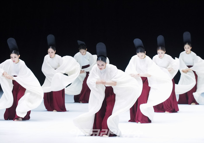 서울시무용단 '일무' 드레스리허설. 2023.05.25 사진 ⓒ아트코리아방송 이용선 기자