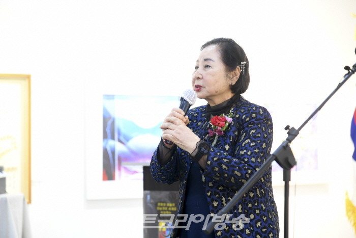 제12회 국전작가협회 회원전 개막행사-이연숙 총재
