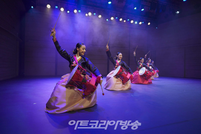 장고춤 사진. 제공 컬쳐스테이지