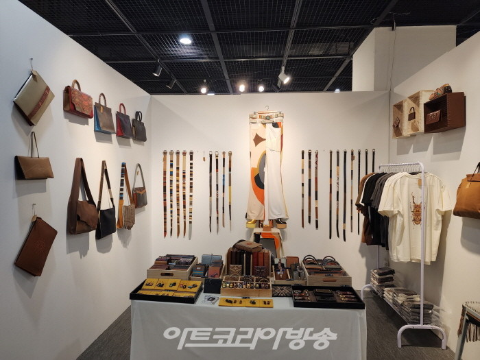 디자인아트페어 2023 ‘청춘별곡展’