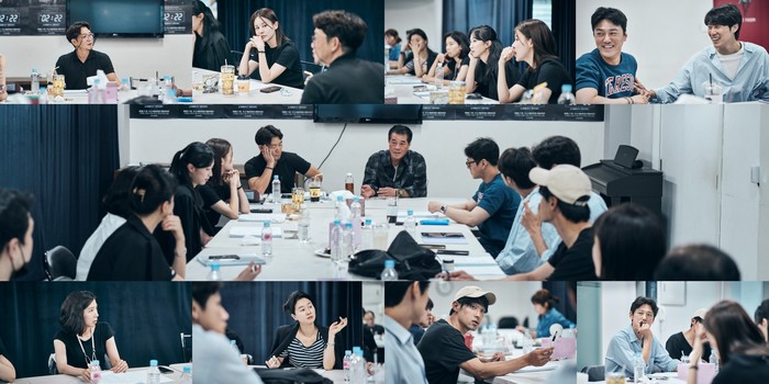 연극 '2시 22분 – A GHOST STORY' 상견례 현장. 제공 신시컴퍼니