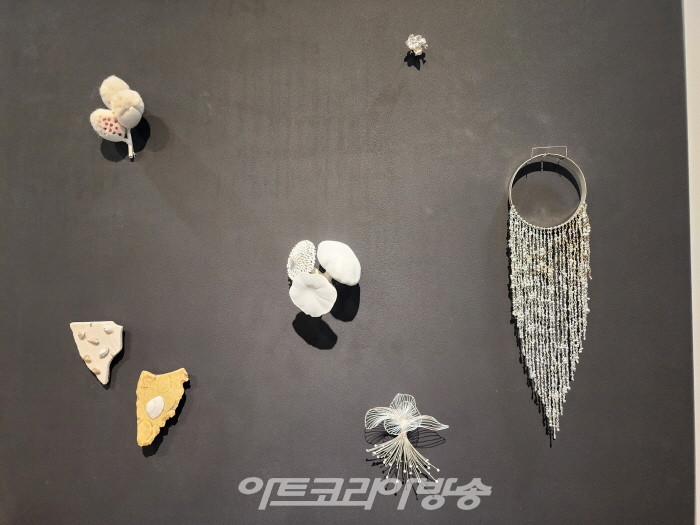 디자인아트페어 2023 '청춘별곡 전시작품'