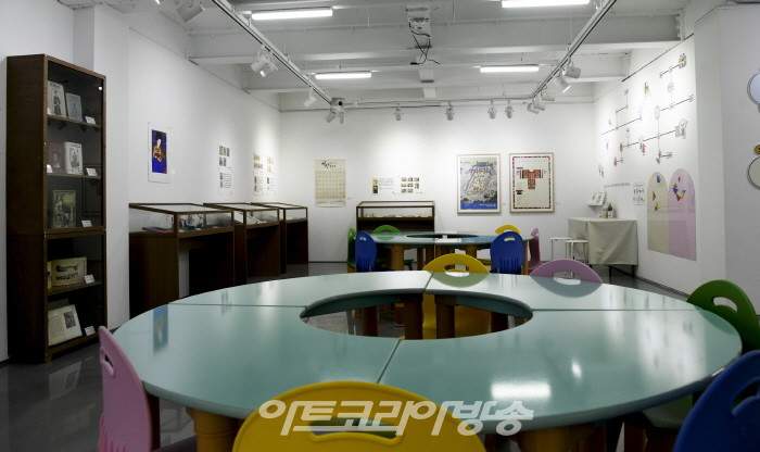 두런두런 꿀비와 풍속이야기-김달진미술자료박물관