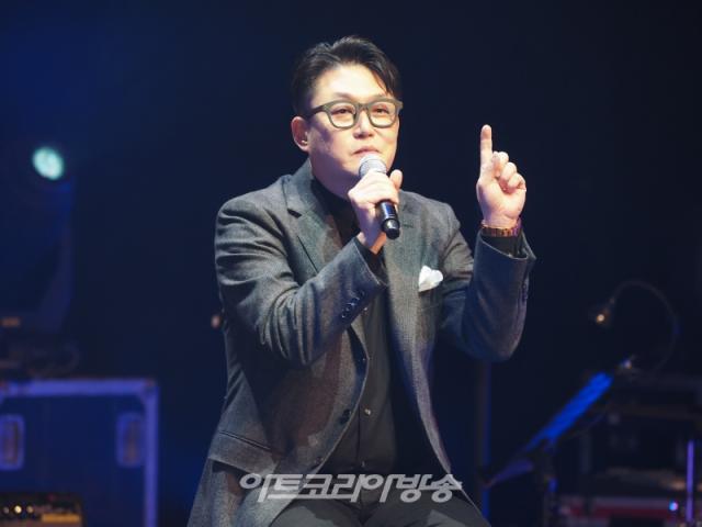 김현철 정규 10집 '돛' 음악감상회. 2019.11 20 ⓒ아트코리아방송 DB