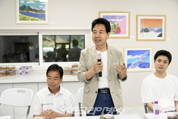 장귀순 모바일 화가의 신랑