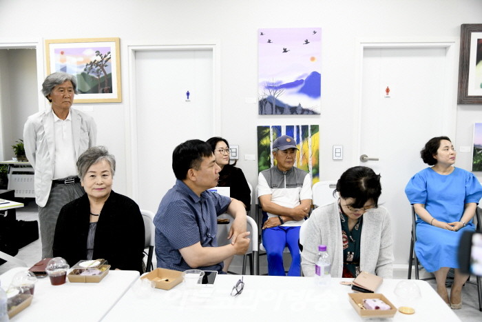 장귀순 모바일 화가 ‘바람의 향기’