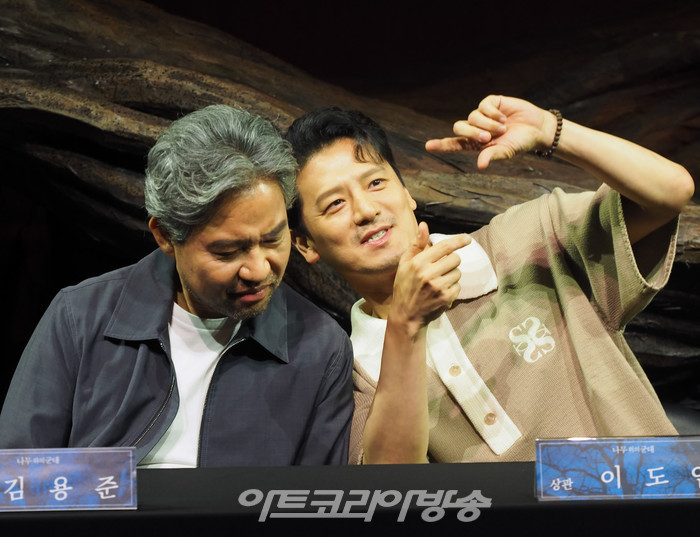 연극 '나무 위의 군대' 기자간담회(김용준-이도엽) 2023.06.27 사진 ⓒ아트코리아방송 이용선 기자