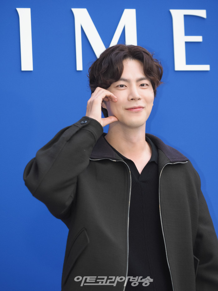 2023 FW '더 타임'(The TIME) 컬렉션 포토월 행사(홍종현) 2023.07.06 사진 ⓒ아트코리아방송 이용선 기자