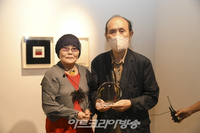 정담순 상임고문  위촉패 증정