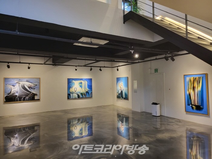 아산갤러리 본관 한재철 작가 초대개인전 '항해시리즈'