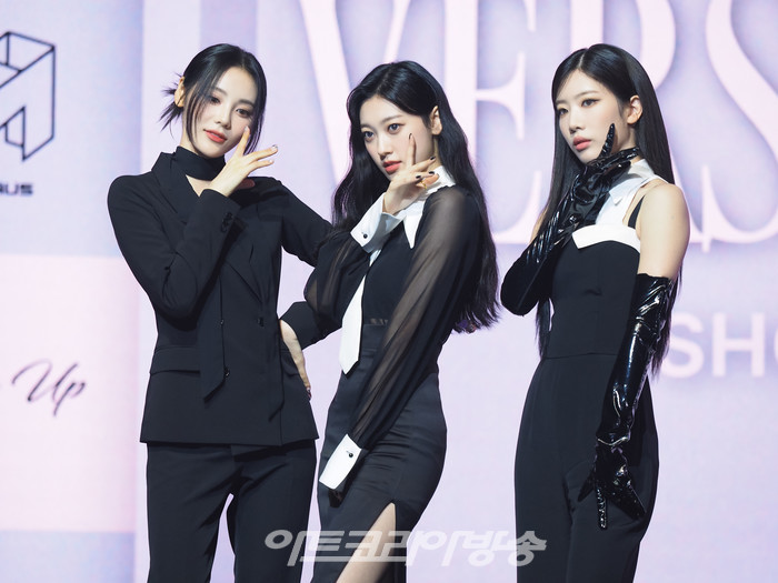 오드아이써클(ODD EYE CIRCLE) 미니앨범 '버전 업'(Version Up) 발매 기념 쇼케이스(진솔-최리-김립) 2023.07.12 사진 ⓒ아트코리아방송 이용선 기자