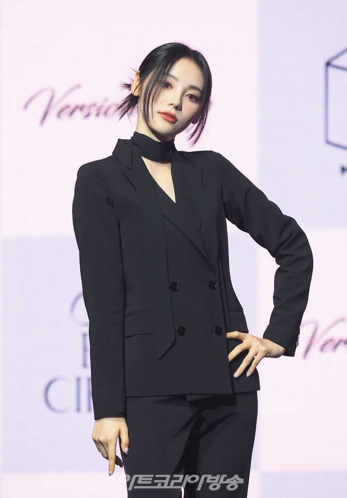 오드아이써클(ODD EYE CIRCLE) 미니앨범 '버전 업'(Version Up) 발매 기념 쇼케이스(진솔) 2023.07.12 사진 ⓒ아트코리아방송 이용선 기자