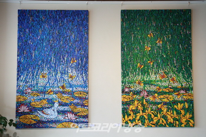 '사는 이야기' 시리즈 작품으로 개인전2