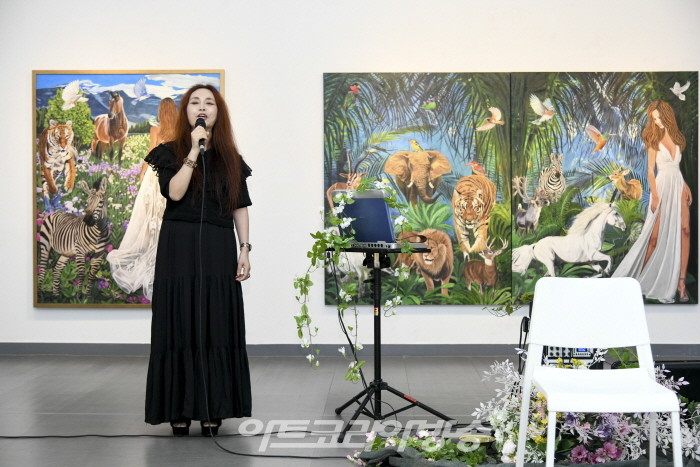 리정 개인전 ‘paradise’