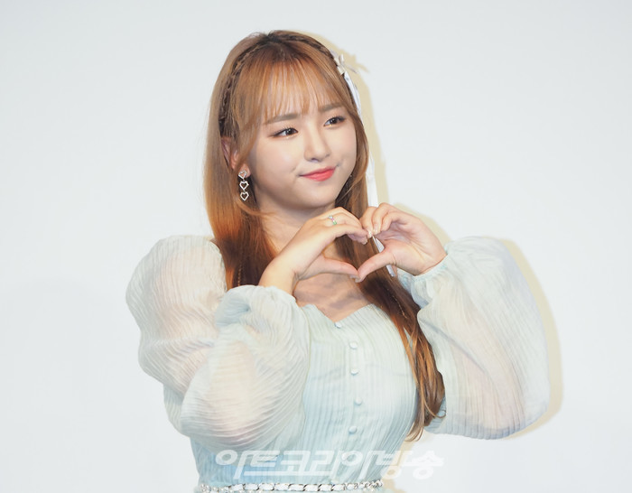 세러데이 여섯 번째 싱글 '파인드 서머'(Find Summer) 발매 기념 쇼케이스(아연) 2023.07 27 사진 ⓒ아트코리아방송 이용선 기자